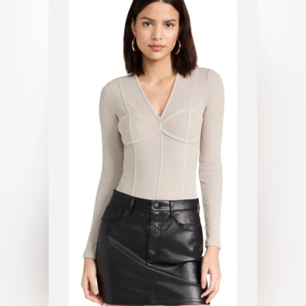 AGOLDE Devlin Rice Paper Taupe V Neck Long Sleeve Bodysuit size XS